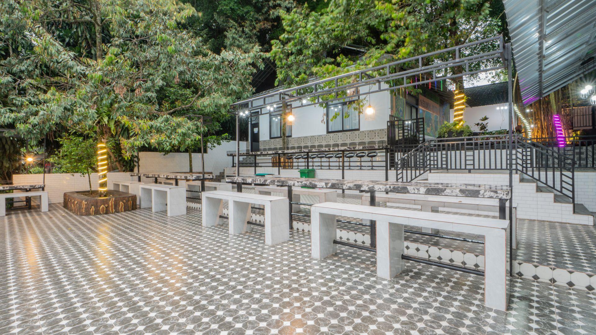 Pala Suite | Vila Keluarga Berfasilitas Lengkap hero